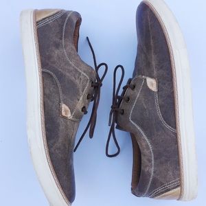 Robert David Leather Sneakers